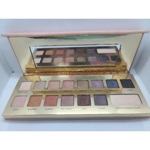 It Cosmetics Naturally Pretty Palette